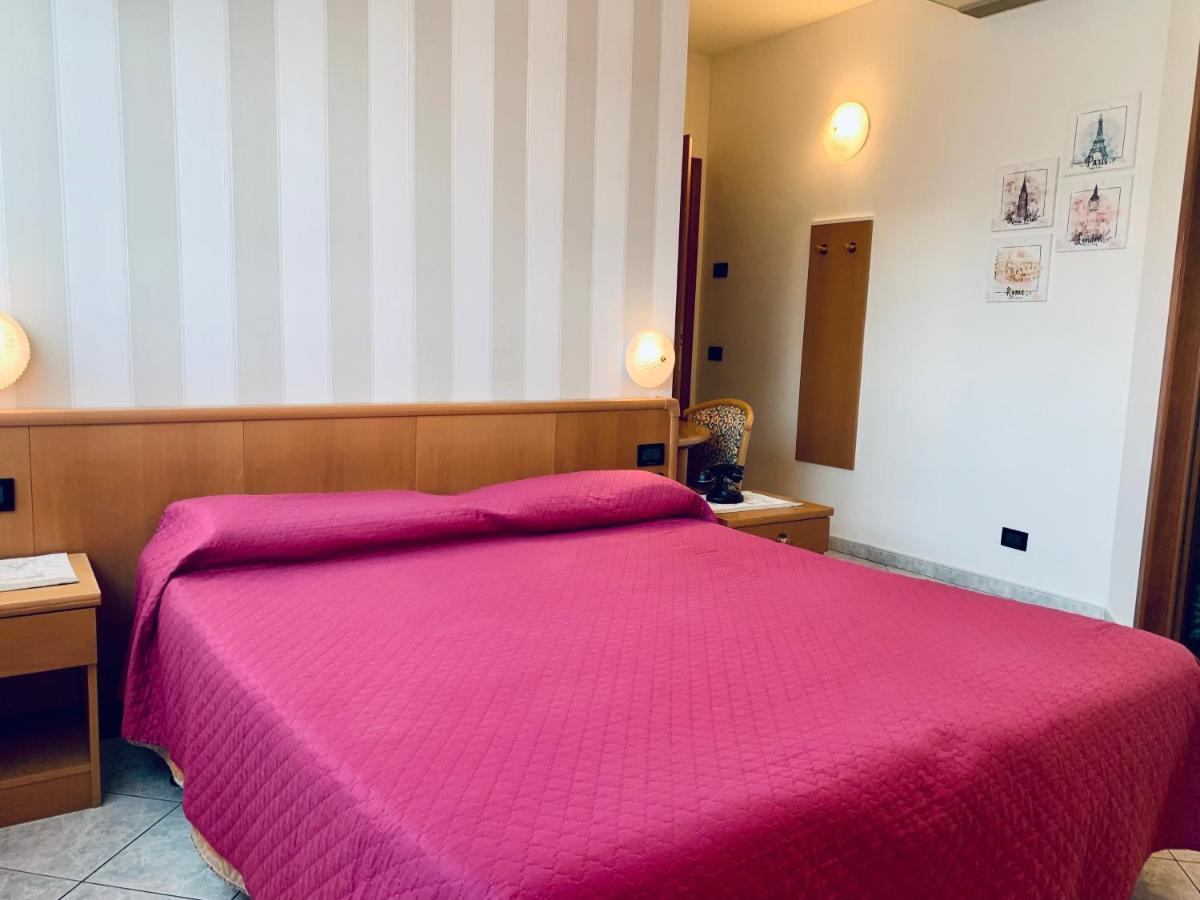 Hotel San Giorgio 上阿尔比索拉 外观 照片
