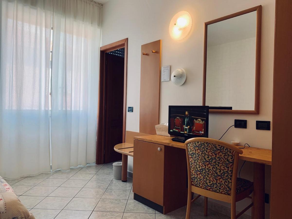 Hotel San Giorgio 上阿尔比索拉 外观 照片