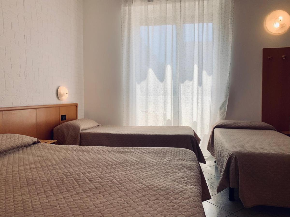 Hotel San Giorgio 上阿尔比索拉 外观 照片